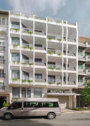 Nature Hotel - Nam Kỳ Khởi Nghĩa